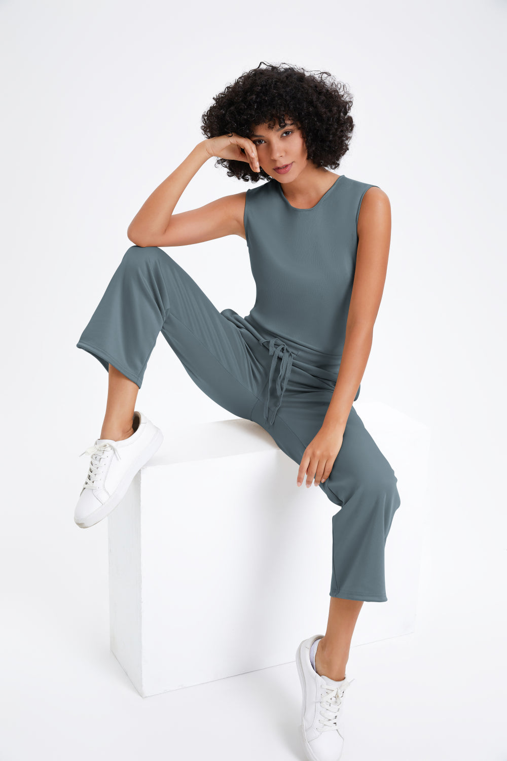 Slim casual women's sleeveless solid color v-neck trousers jumpsuit - Buy two and get free shipping!
