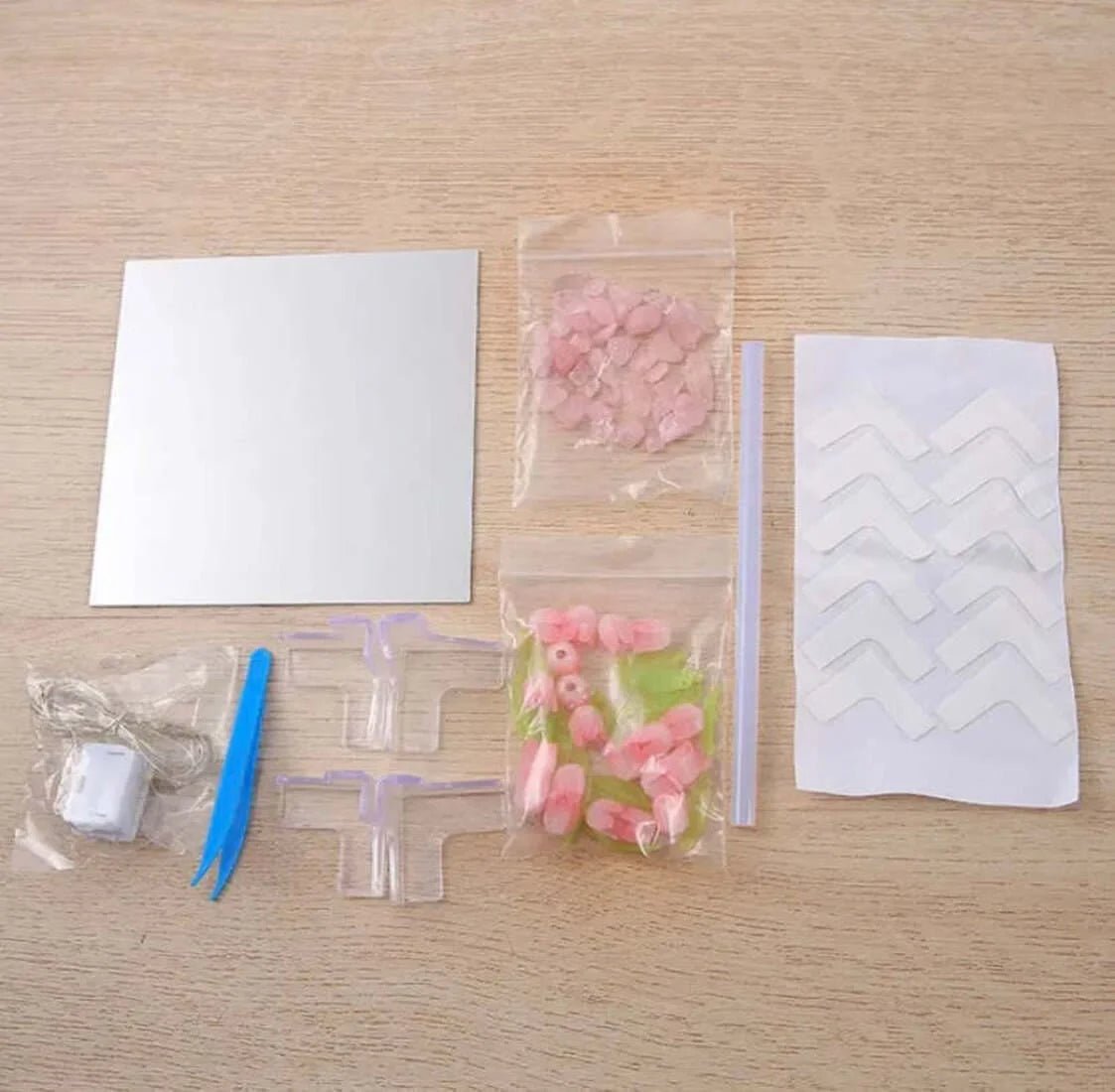Craft Your Own Floral Glow-DIY Flower Lamp Kit(Tutorial included)