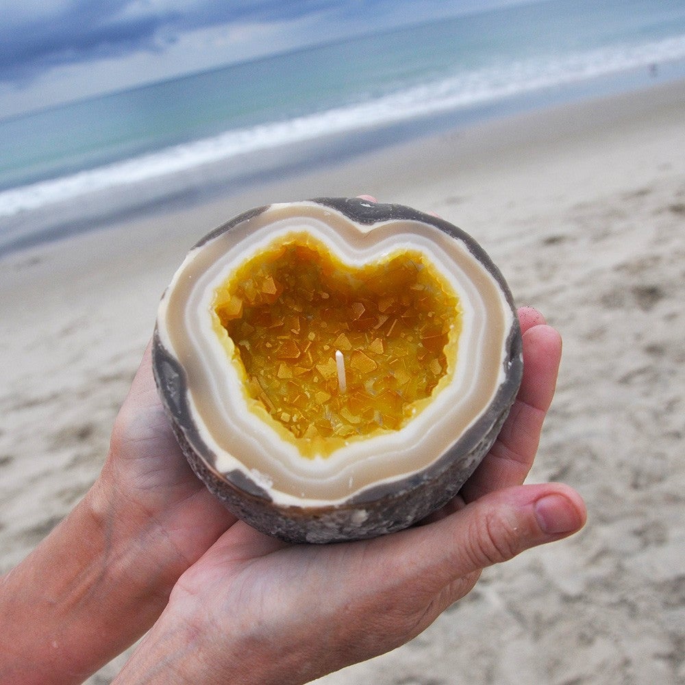 ๐
Christmas Hot Sale๐ Mineral crystal candles that heal the soul