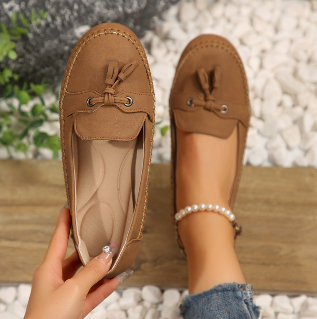 🔥Comfortable soft loafers for women in vintage style with bow