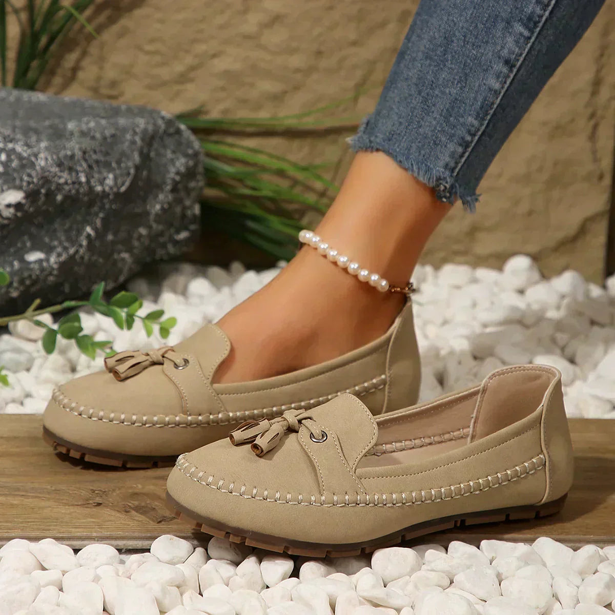 🔥Comfortable soft loafers for women in vintage style with bow