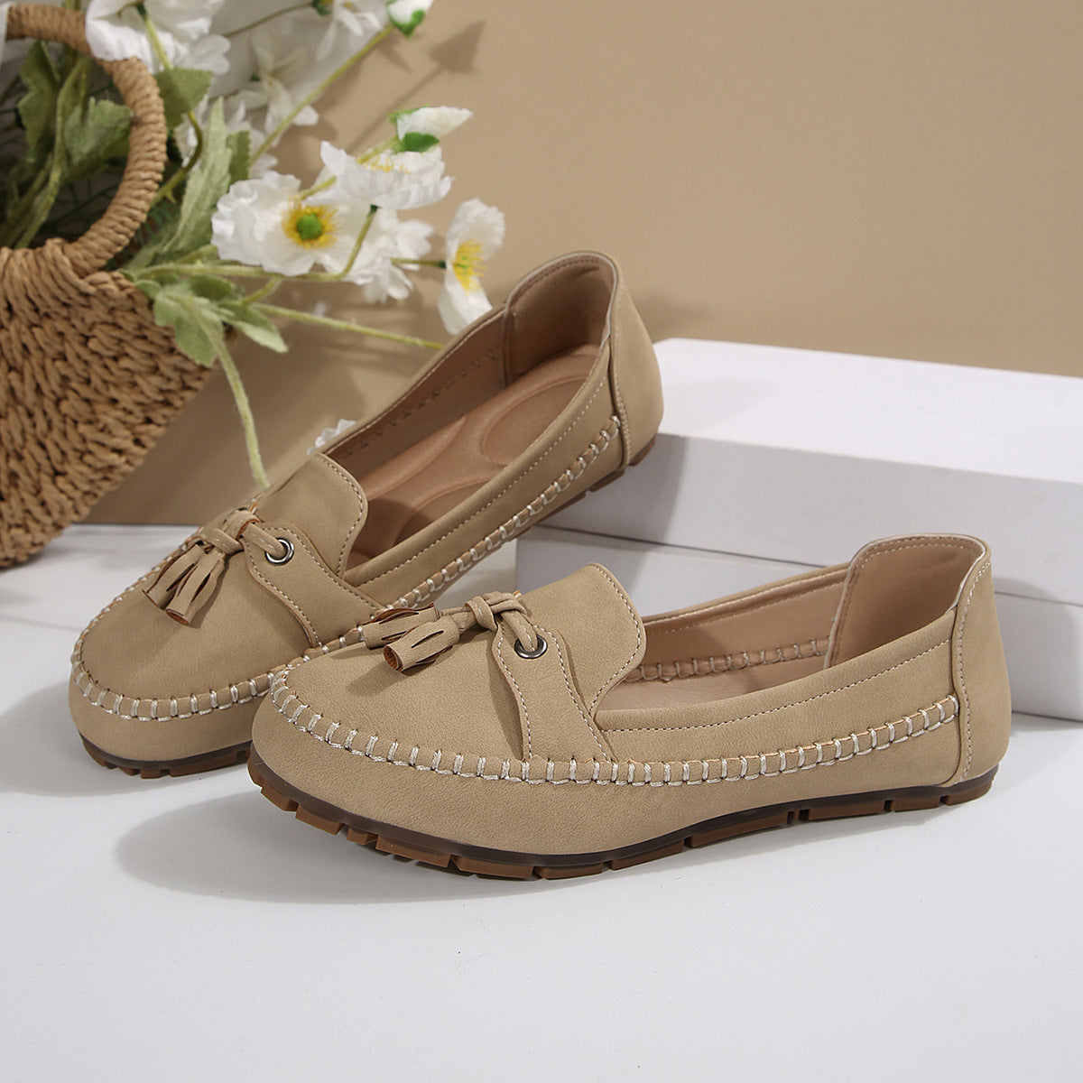 🔥Comfortable soft loafers for women in vintage style with bow