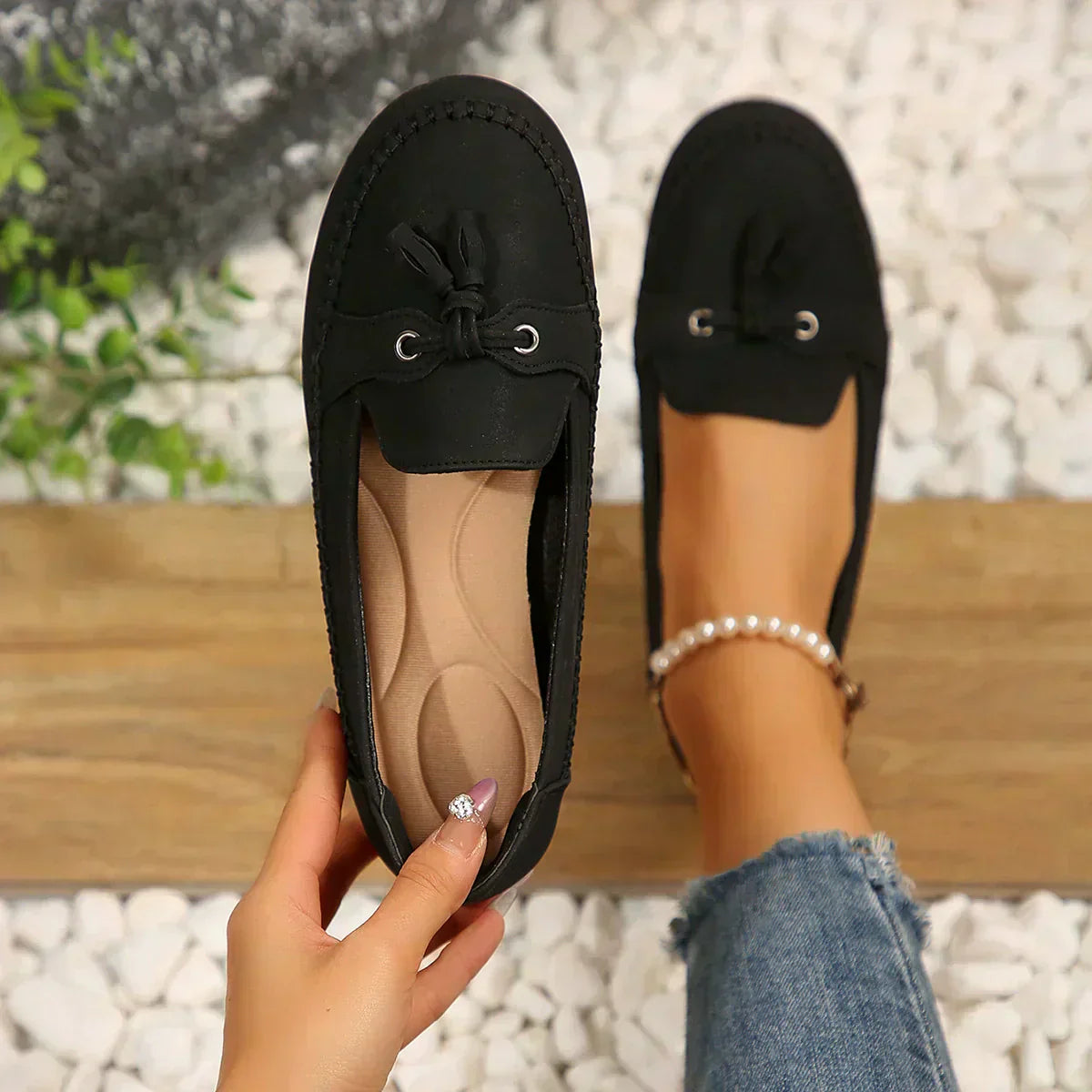 🔥Comfortable soft loafers for women in vintage style with bow