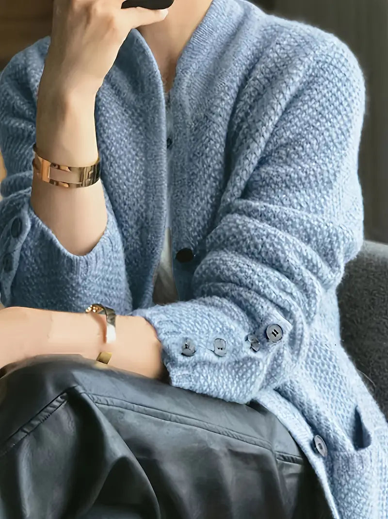 Elegant Cardigan With Buttons