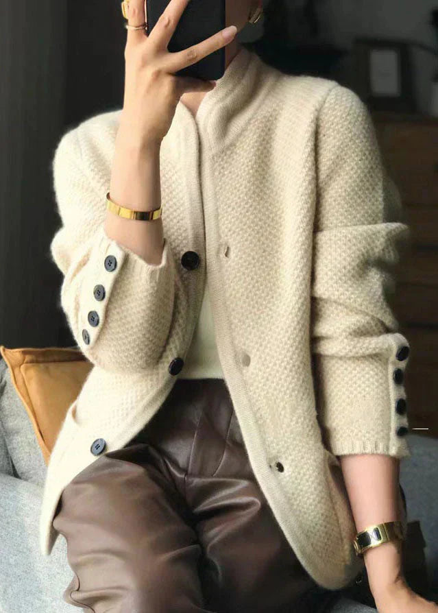 Elegant Cardigan With Buttons