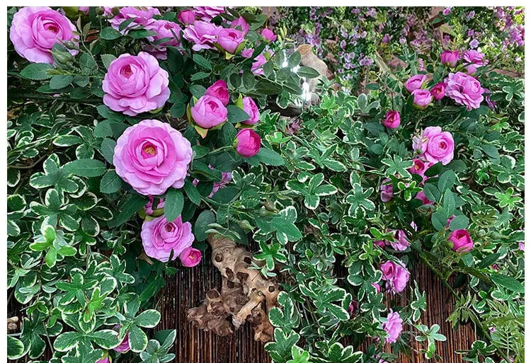 🎁- Realistic artificial roses